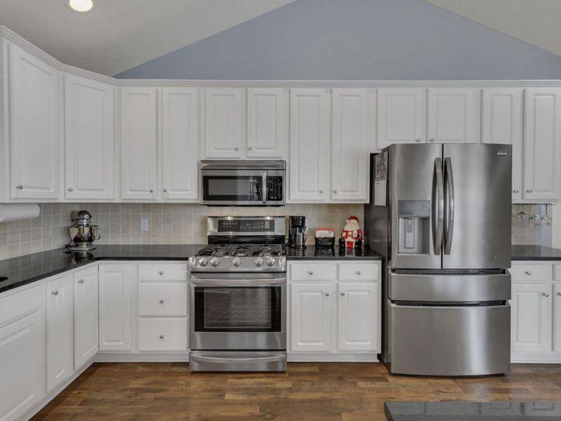 502 Providence Lane, Hebron, OH 43025 Photo 18