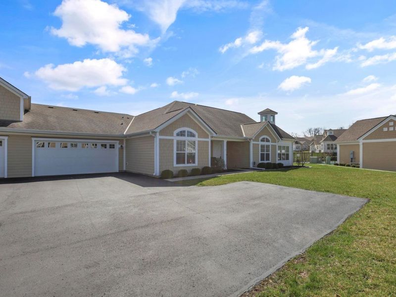 502 Providence Lane, Buckeye Lake, OH 43008 Photo 2