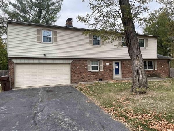 1916 W James Drive, Marion, IN 46952