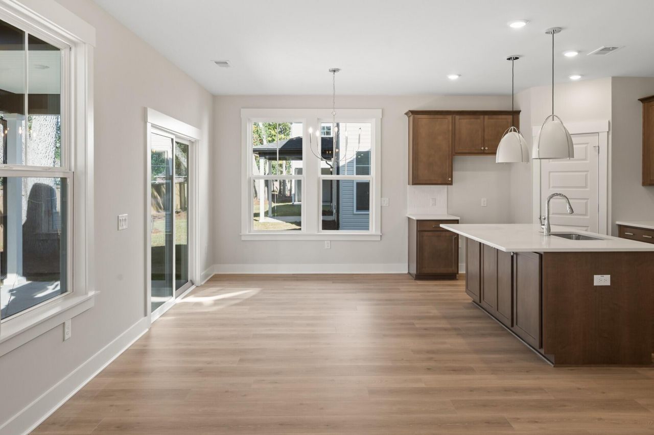 8619 Connor Court Photo 14