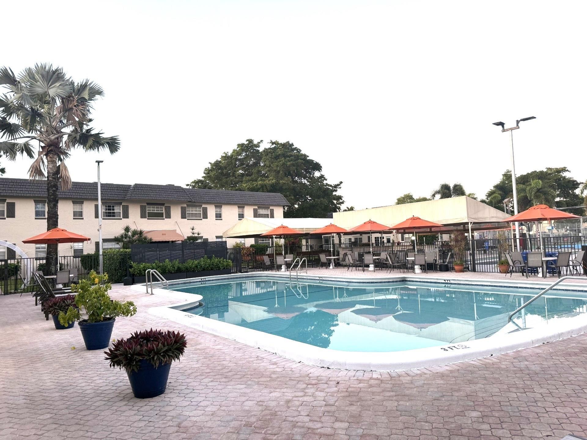 375 SW 56th Avenue, Unit 116, Margate, FL 33068 Photo