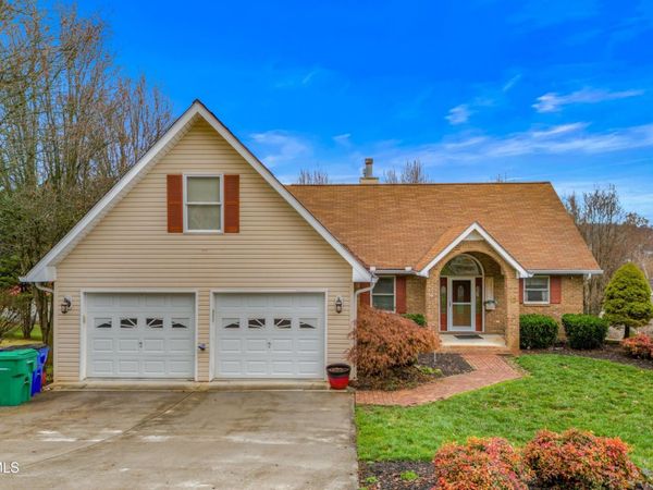 1401 Brookfield Drive, Morristown, TN 37814