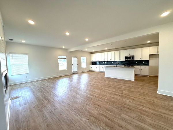 934 Watercourse Court, Nashville, TN 37214