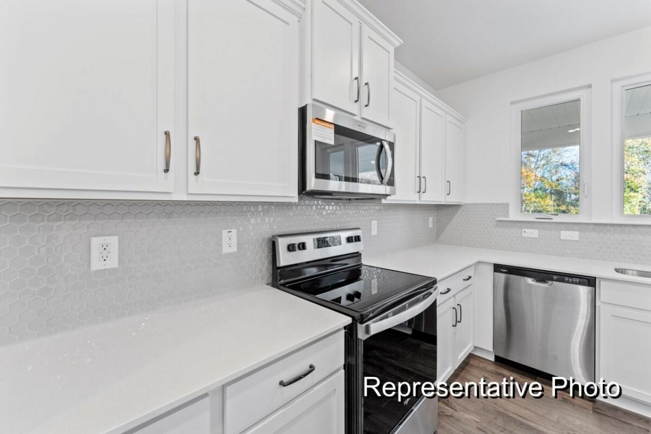 1007 Toland Drive Photo 5