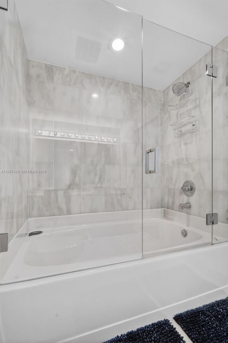 601 NE 36th St, Unit 2707, Miami, FL 33137 Photo