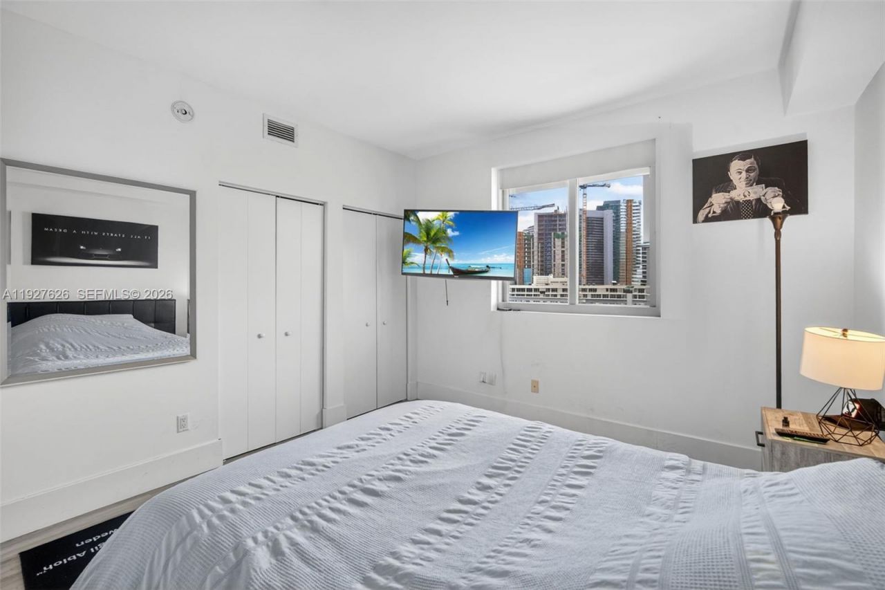 601 NE 36th St, Unit 2707, Miami, FL 33137 Photo