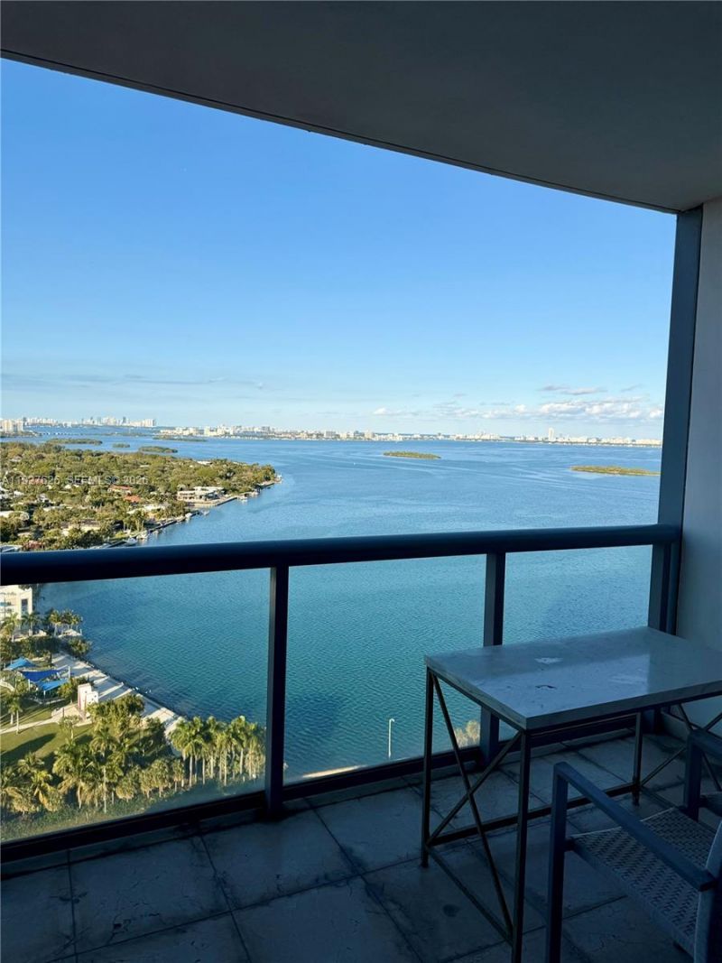 601 NE 36th St, Unit 2707, Miami, FL 33137 Photo