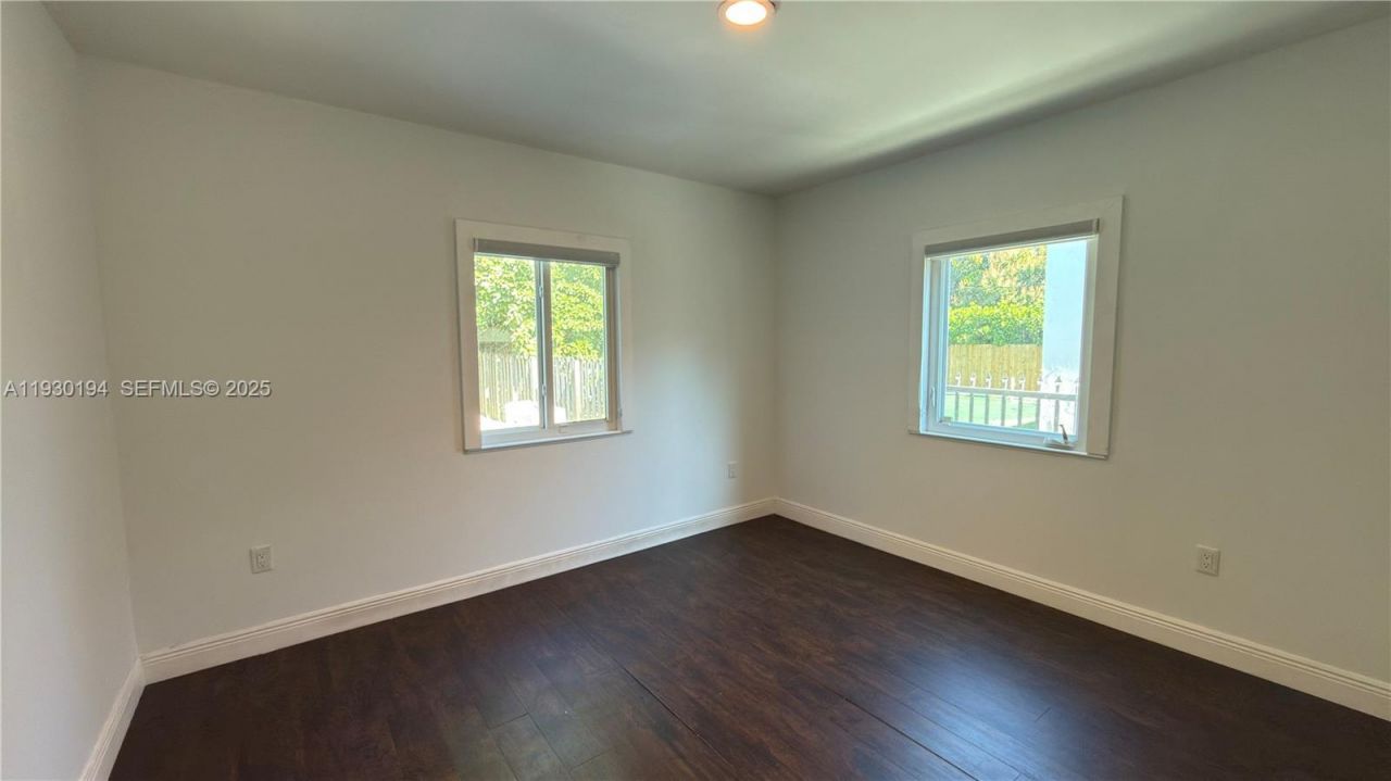 1757 SW 24th Ter, Miami, FL 33145 Photo