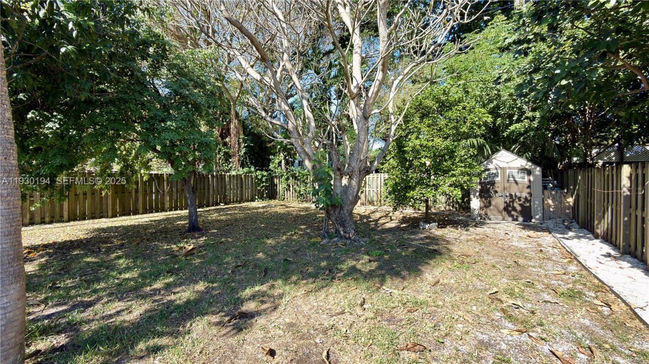 1757 SW 24th Ter, Miami, FL 33145 Photo