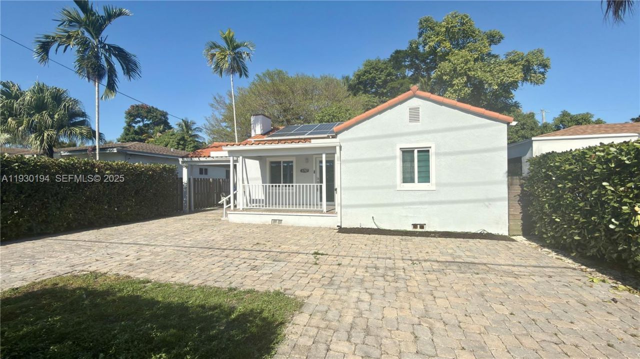 1757 SW 24th Ter, Miami, FL 33145 Photo