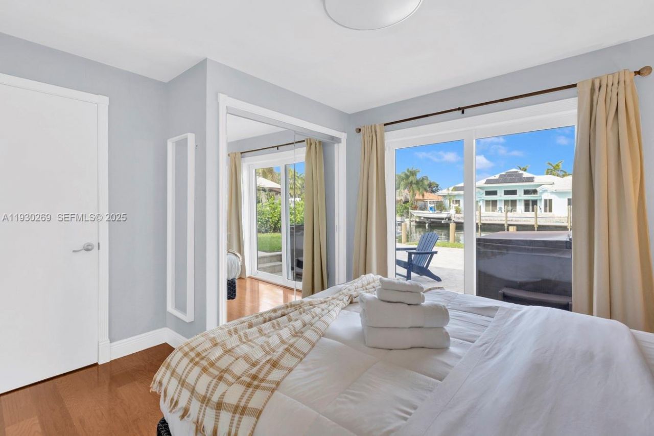 2875 NE 19th St, Pompano Beach, FL 33062 Photo