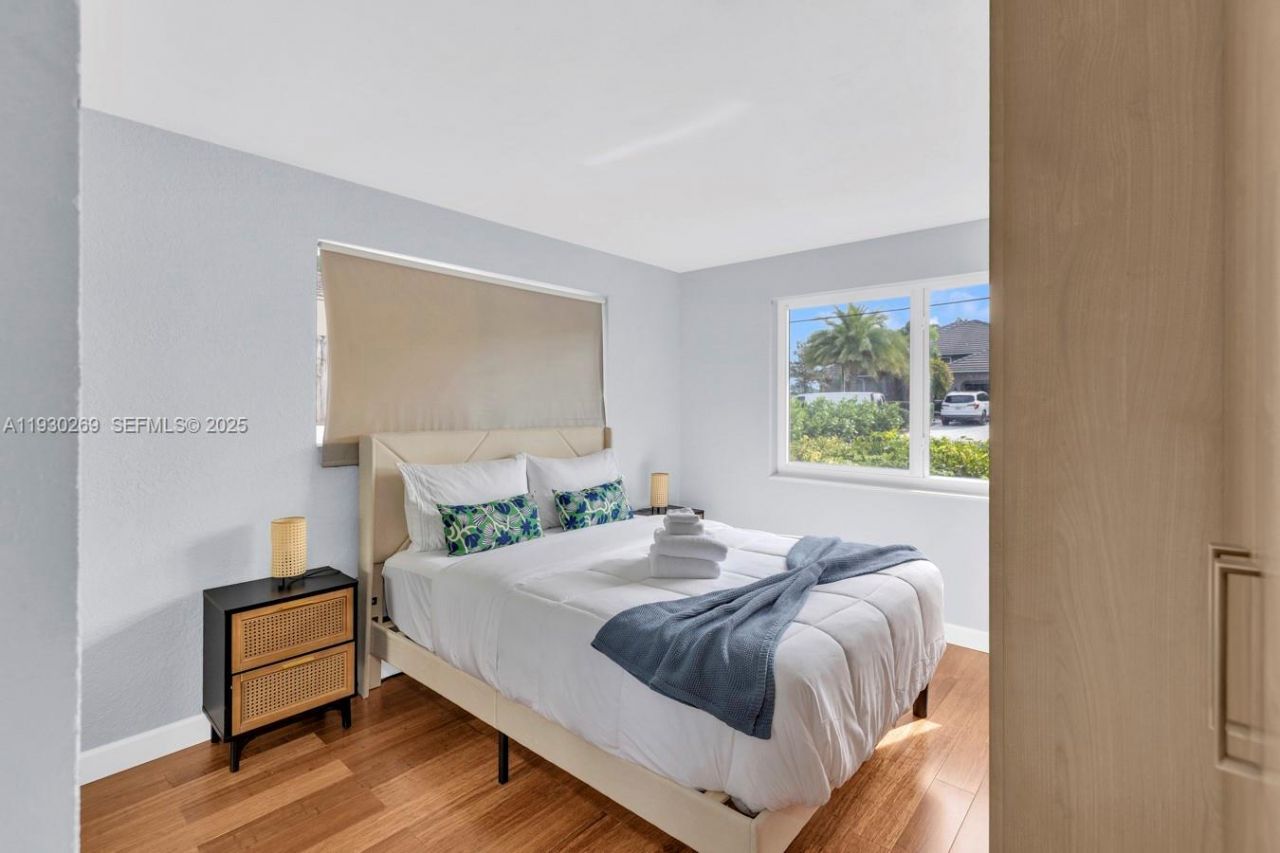 2875 NE 19th St, Pompano Beach, FL 33062 Photo