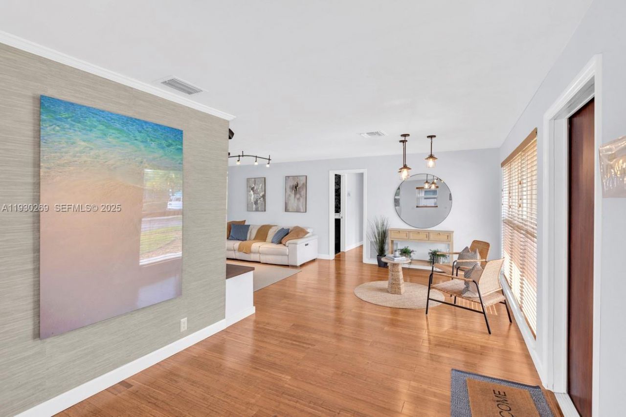 2875 NE 19th St, Pompano Beach, FL 33062 Photo