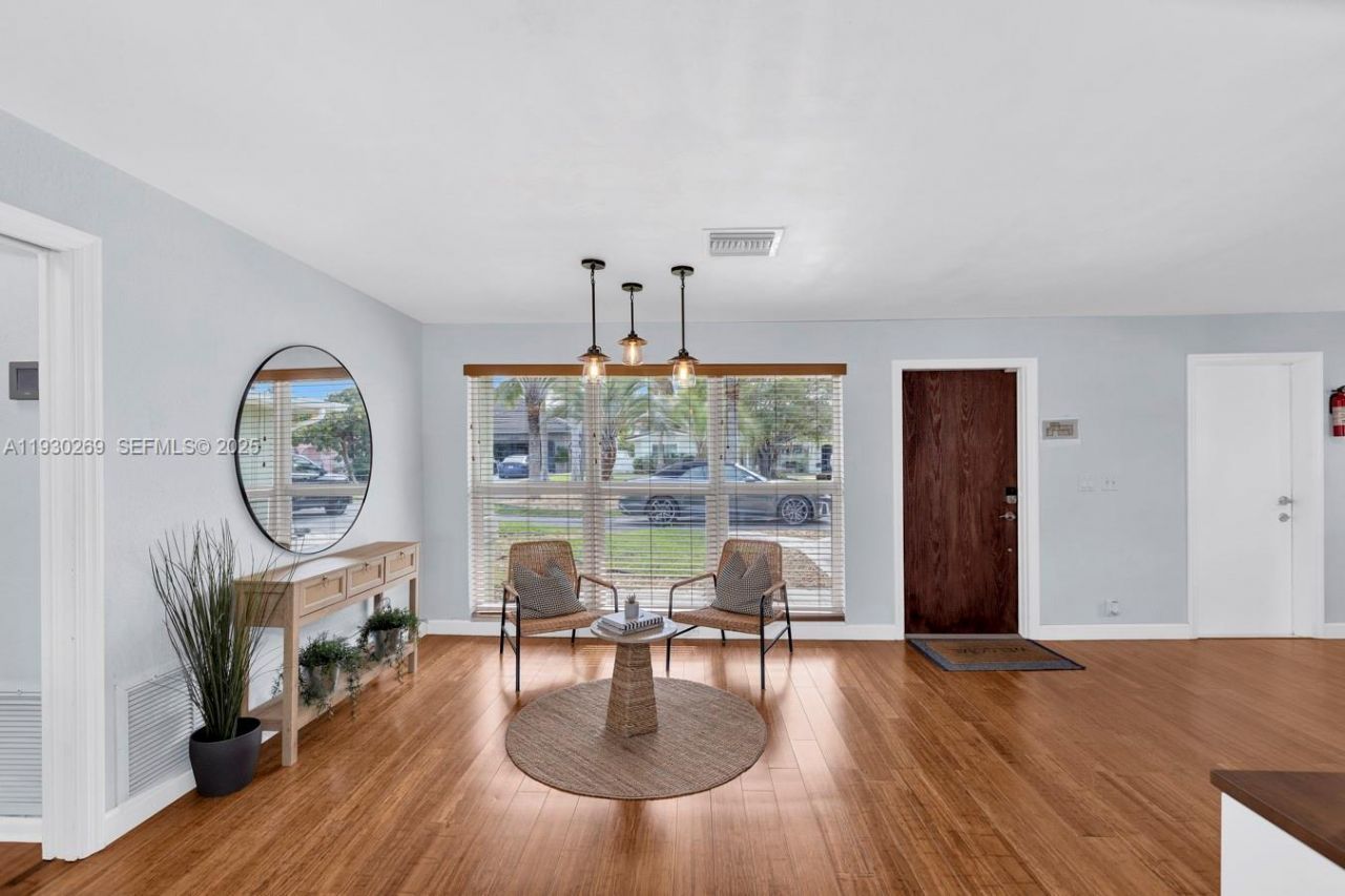 2875 NE 19th St, Pompano Beach, FL 33062 Photo