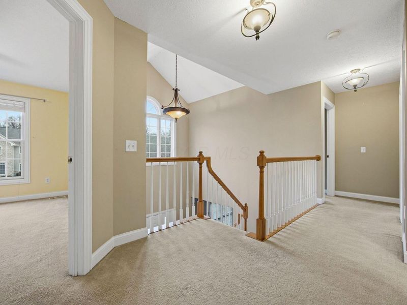 477 Stratshire Lane, Columbus, OH 43230 Photo 33