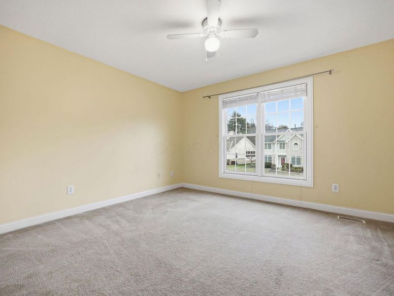 477 Stratshire Lane, Columbus, OH 43230 Photo 41