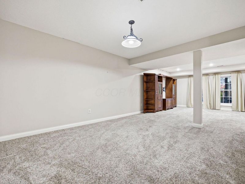 477 Stratshire Lane, Columbus, OH 43230 Photo 54