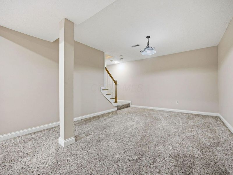 477 Stratshire Lane, Columbus, OH 43230 Photo 56