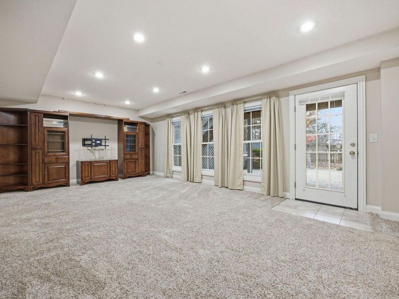 477 Stratshire Lane, Columbus, OH 43230 Photo 60