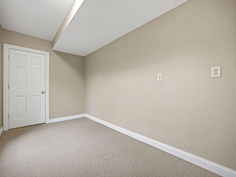 477 Stratshire Lane, Columbus, OH 43230 Photo 65