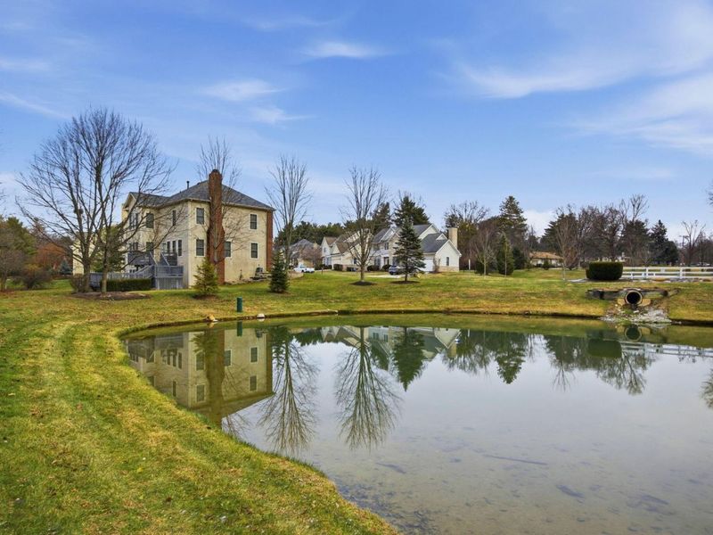 477 Stratshire Lane, Columbus, OH 43230 Photo 96