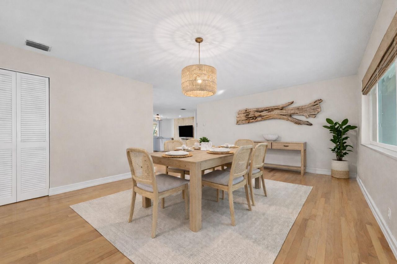 27 NE 16th Avenue, Pompano Beach, FL 33060 Photo