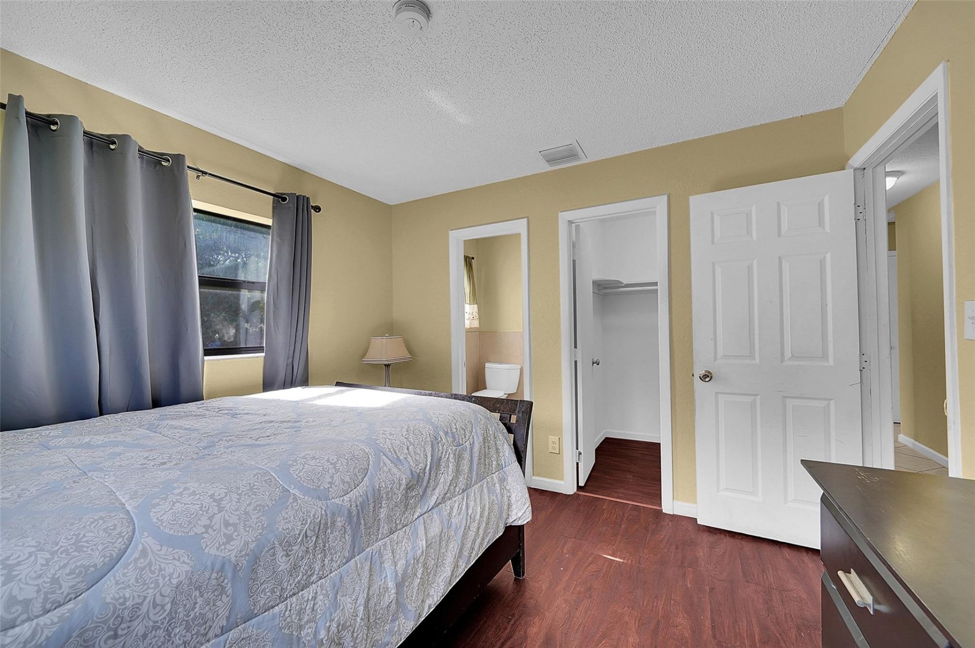 2870 NW 22 Street, Fort Lauderdale, FL 33311 Photo