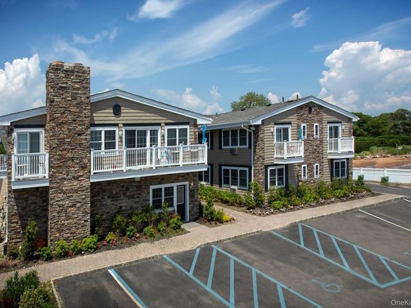 333 Candee Avenue, Unit 'E2, Sayville, NY 11782