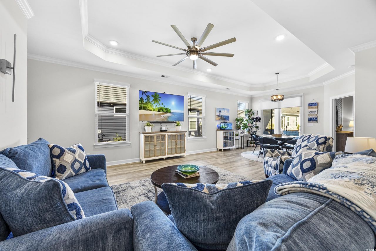 1027 Cascade Loop Photo 13