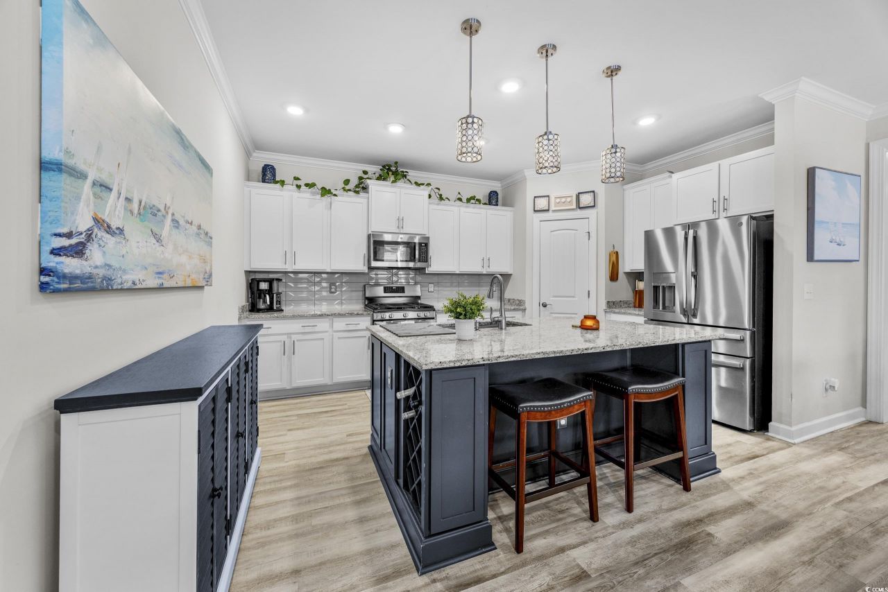 1027 Cascade Loop Photo 14