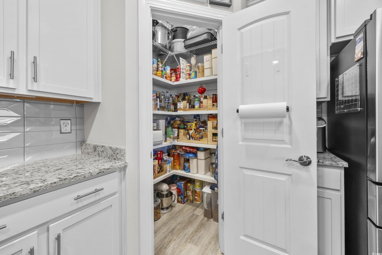 1027 Cascade Loop Photo 20