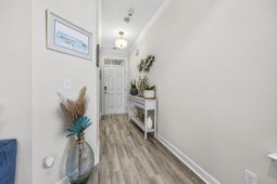 1027 Cascade Loop photo 4