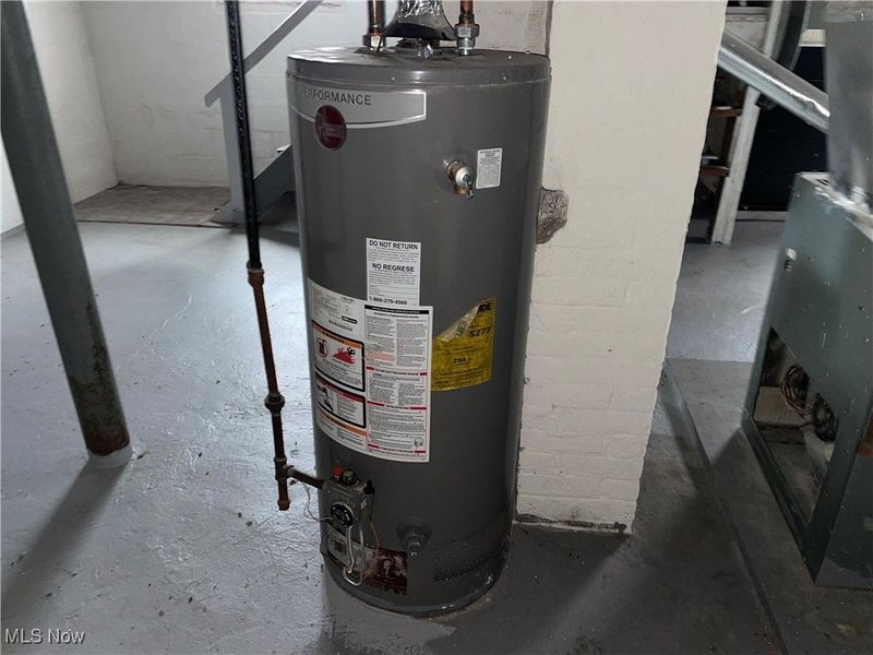 3486 E 105th Street, Cleveland, OH 44104 Photo 11