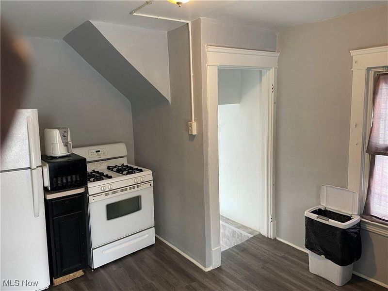 3486 E 105th Street, Cleveland, OH 44104 Photo 5