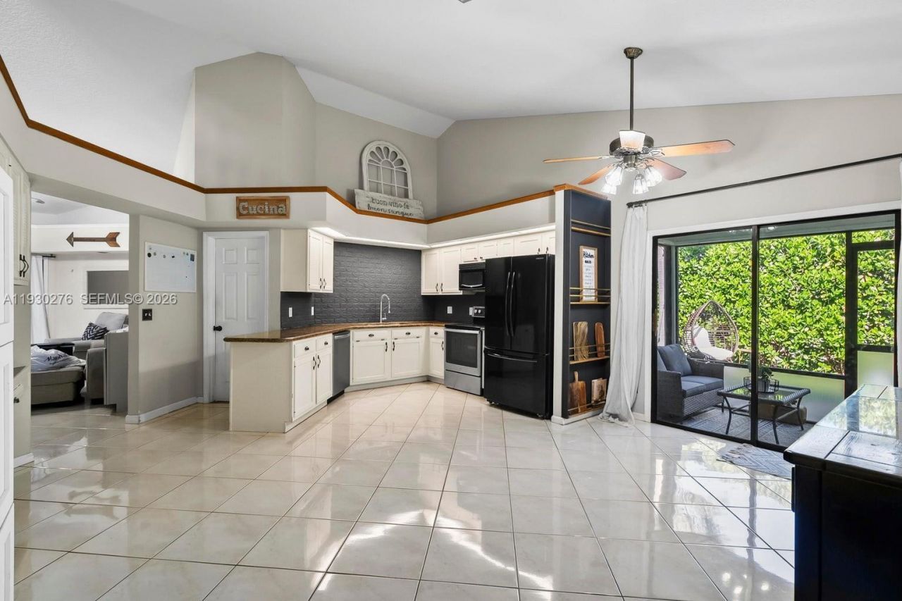 10370 SE Jupiter Narrows Dr, Hobe Sound, FL 33455 Photo