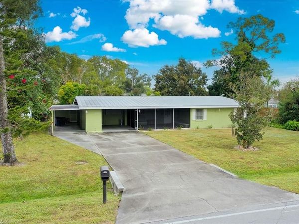 2285 Sunrise BLVD, FORT MYERS, FL 33907