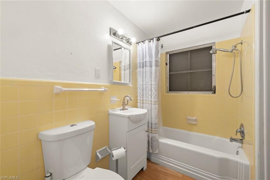 2285 Sunrise Blvd, Fort Myers, FL 33907 Photo
