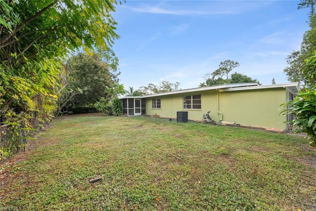 2285 Sunrise Blvd, Fort Myers, FL 33907 Photo