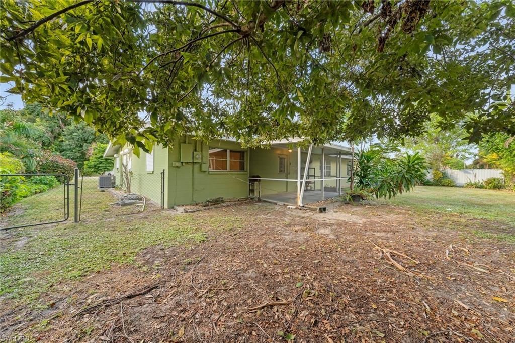 2285 Sunrise Blvd, Fort Myers, FL 33907 Photo