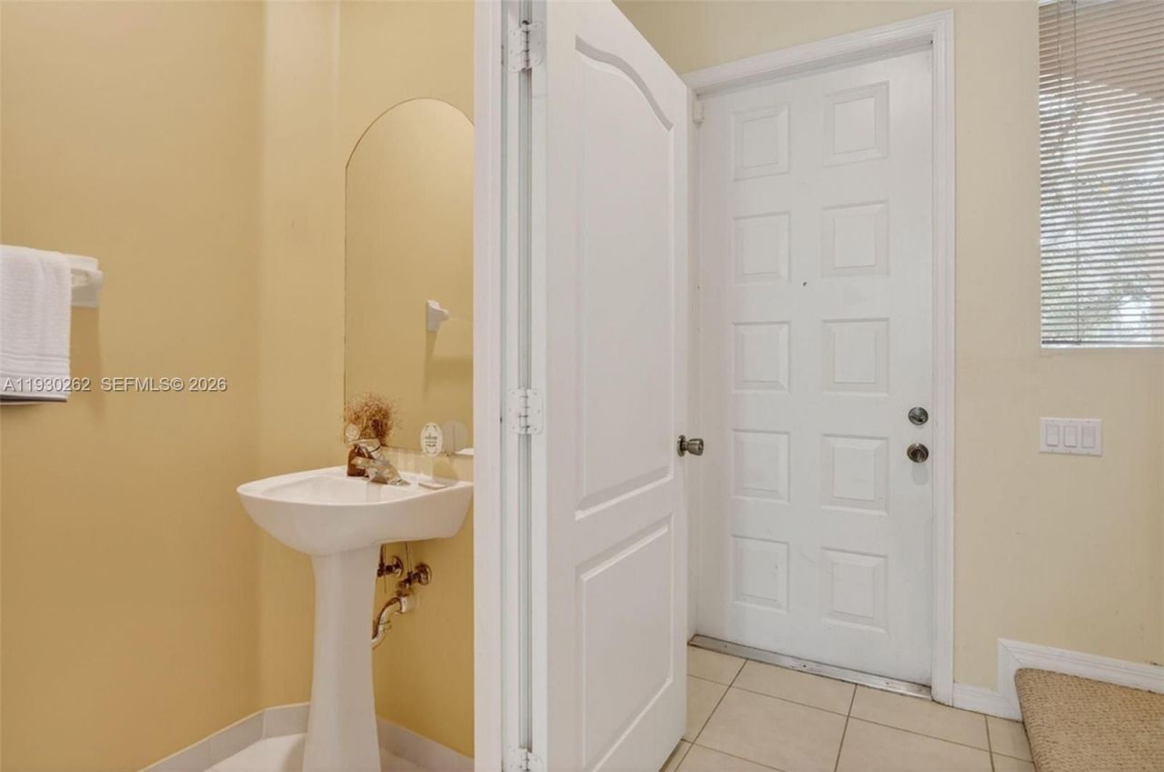 445 Rainbow Springs Ter, Royal Palm Beach, FL 33411 Photo