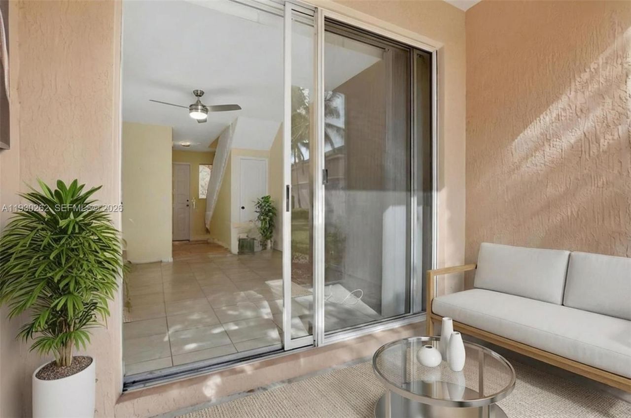 445 Rainbow Springs Ter, Royal Palm Beach, FL 33411 Photo