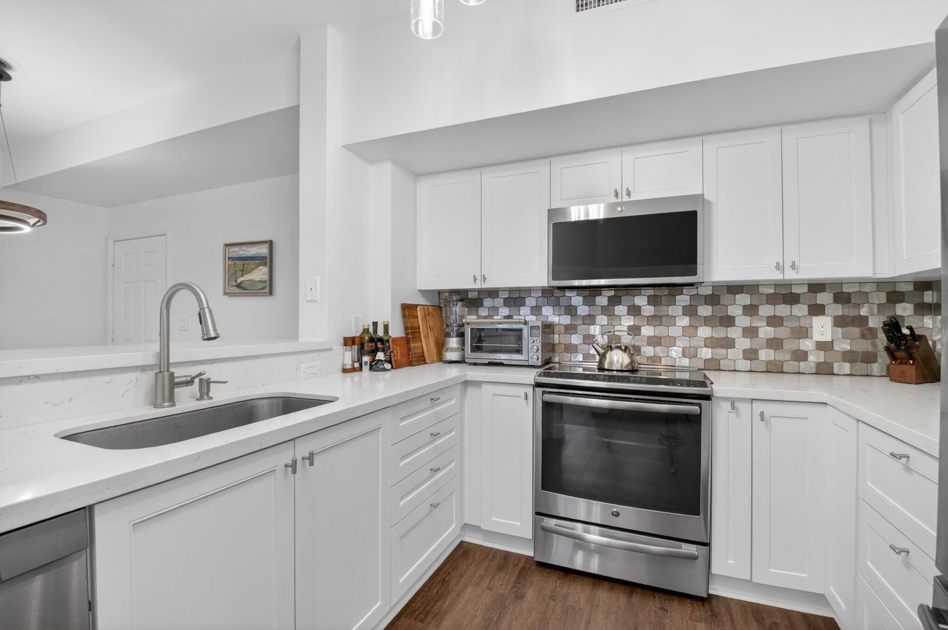 233 S Federal Highway, Unit 423, Boca Raton, FL 33432 Photo