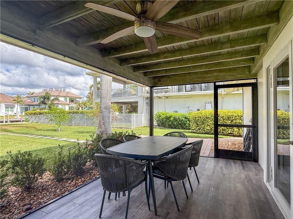 1353 Pelican Ave, Naples, FL 34102 Photo