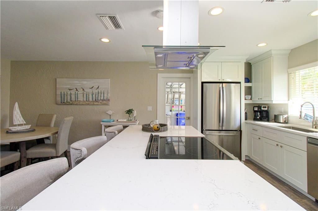 1353 Pelican Ave, Naples, FL 34102 Photo