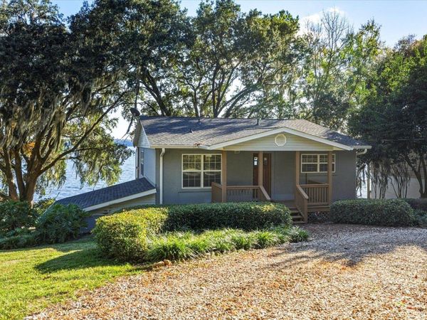 997 DRAKE ACRES Road , Quincy, FL 32351