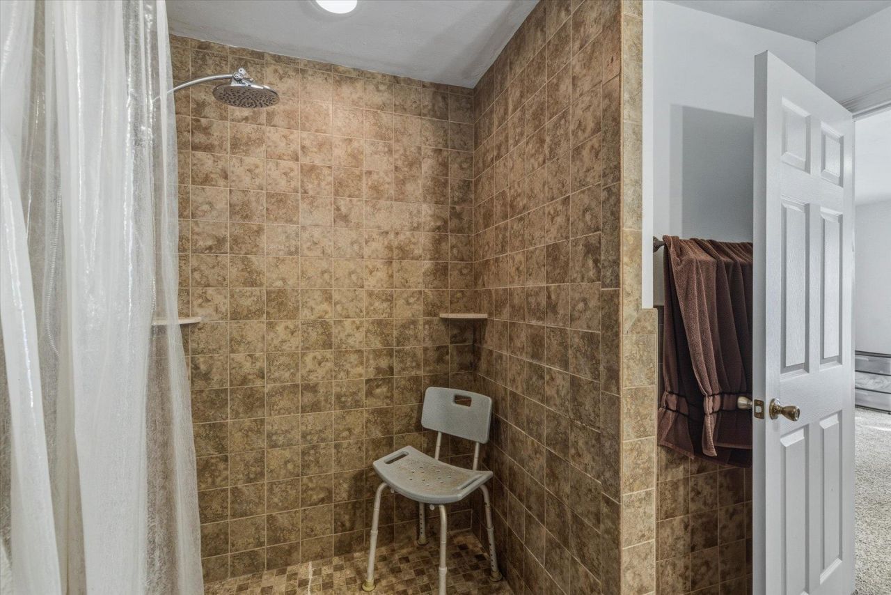 997 Drake Acres Road , Quincy, FL 32351 Photo