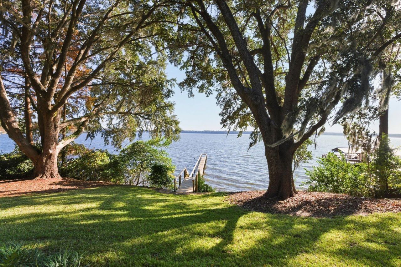 997 Drake Acres Road , Quincy, FL 32351 Photo