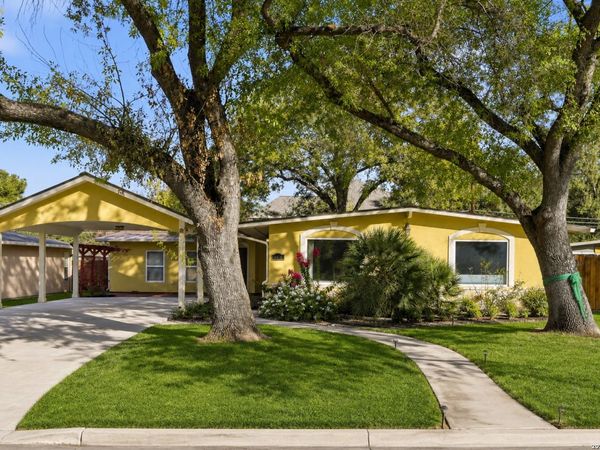 415 calumet, San Antonio, TX 78209