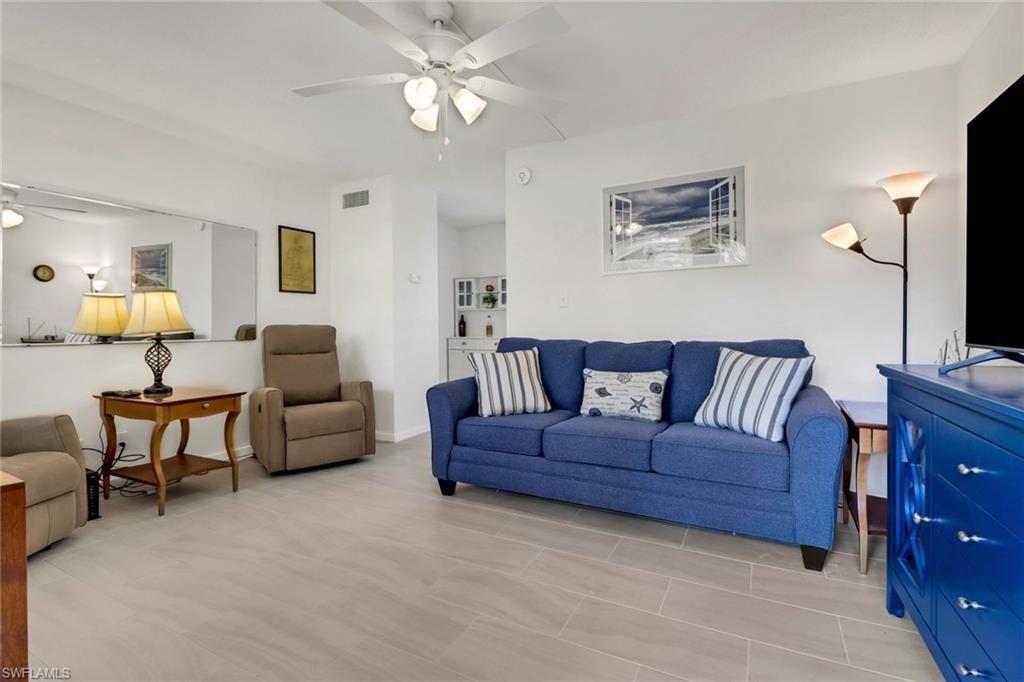 207 8th Ave S, Unit 207A, Naples, FL 34102 Photo