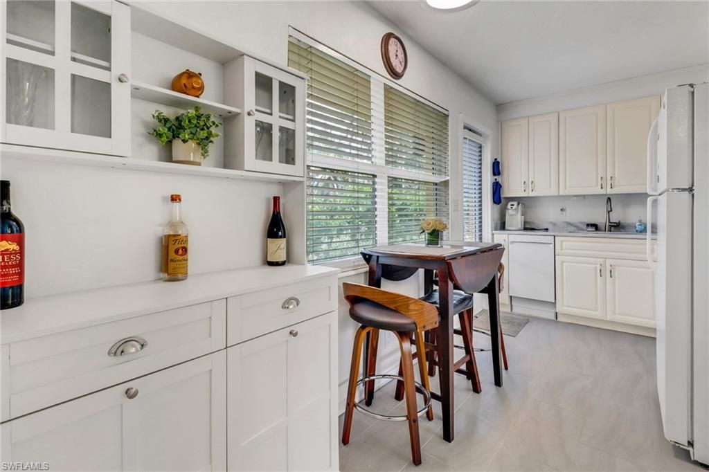 207 8th Ave S, Unit 207A, Naples, FL 34102 Photo